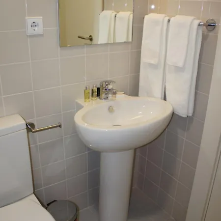 아파트 알판데가 아파트먼트 *